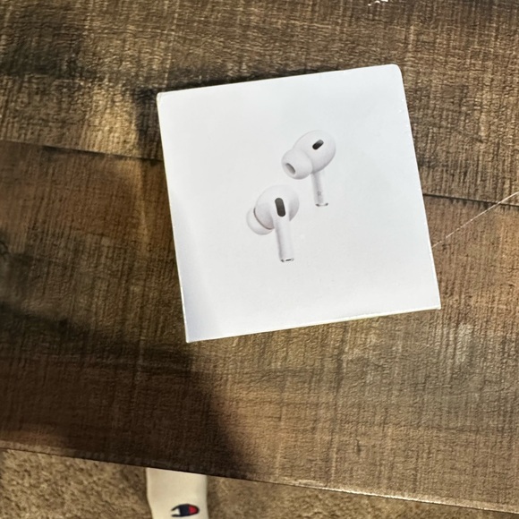 Apple AirPods Pro with Charging Case - White
